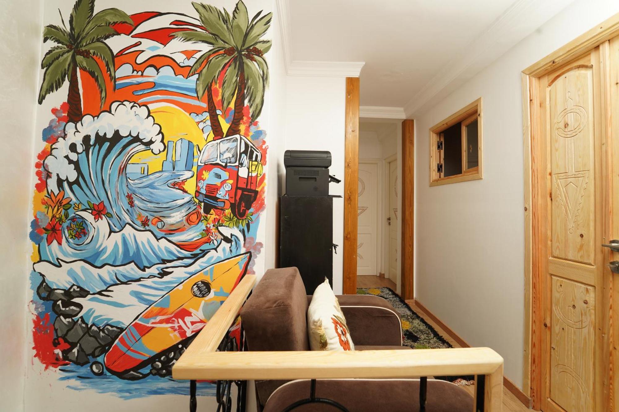 Waves Hunter Surf House Bed & Breakfast Agadir Eksteriør bilde