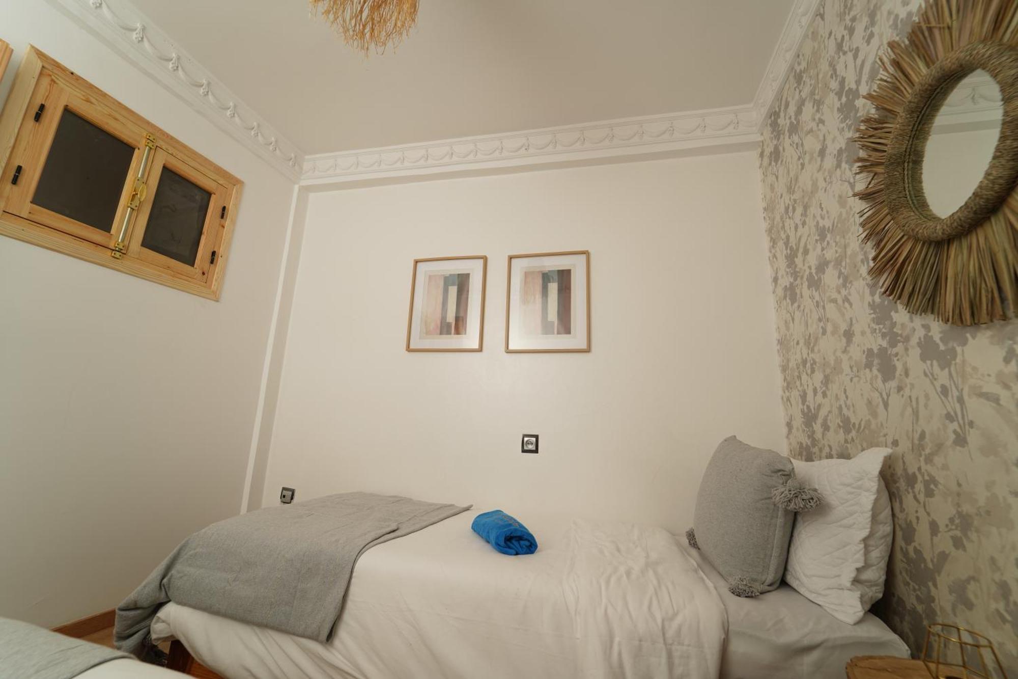 Waves Hunter Surf House Bed & Breakfast Agadir Eksteriør bilde