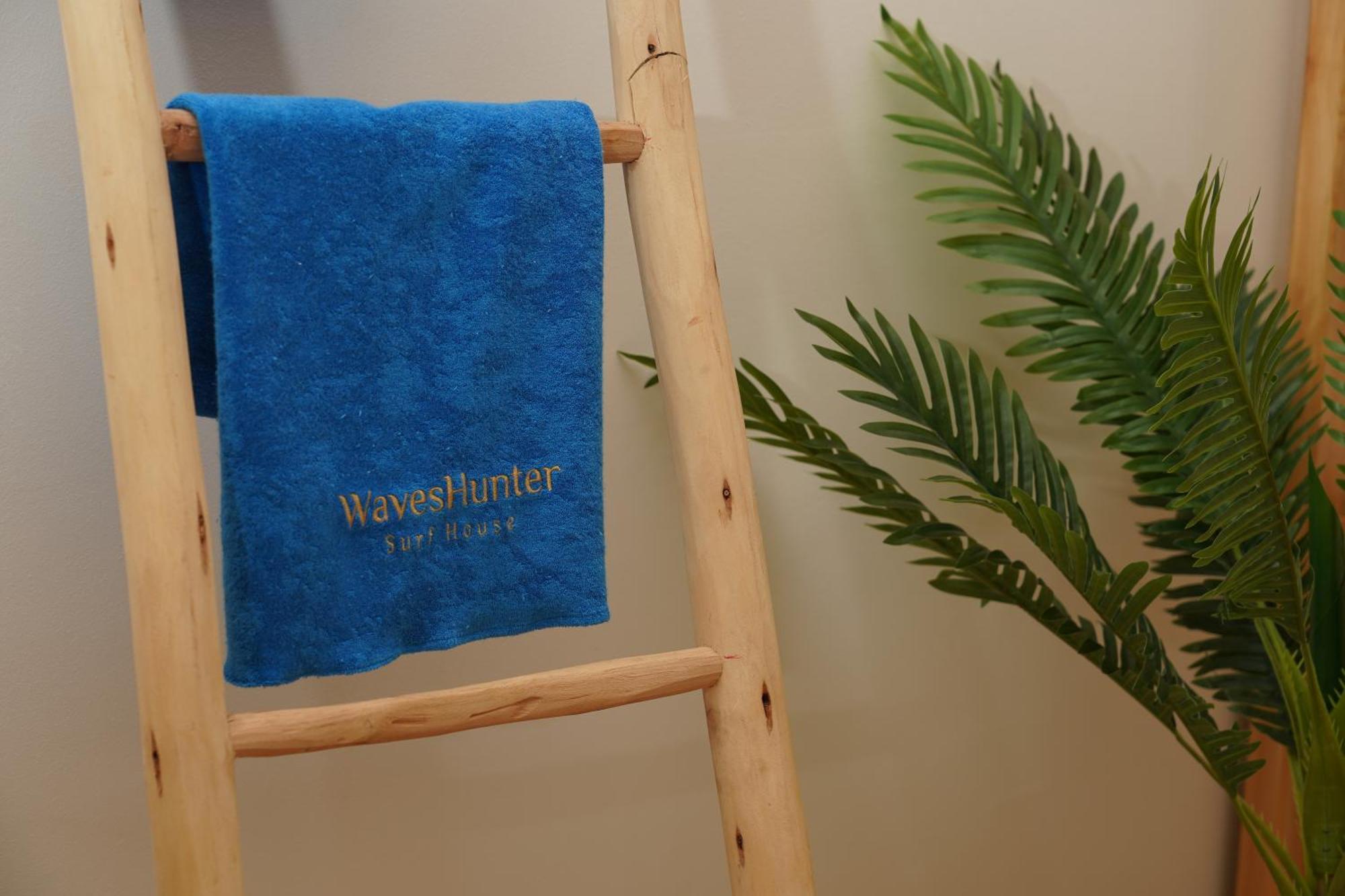 Waves Hunter Surf House Bed & Breakfast Agadir Eksteriør bilde
